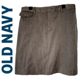 OLD NAVY JUST BELOW WAIST ESSENTIAL STRETCH SKIRT